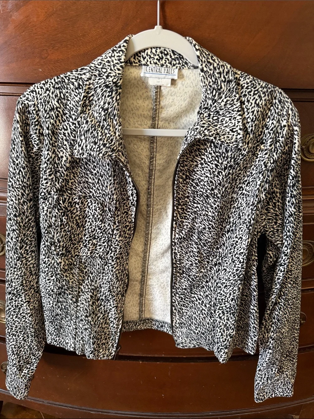 Leopard Jacket - Picture 2 of 5